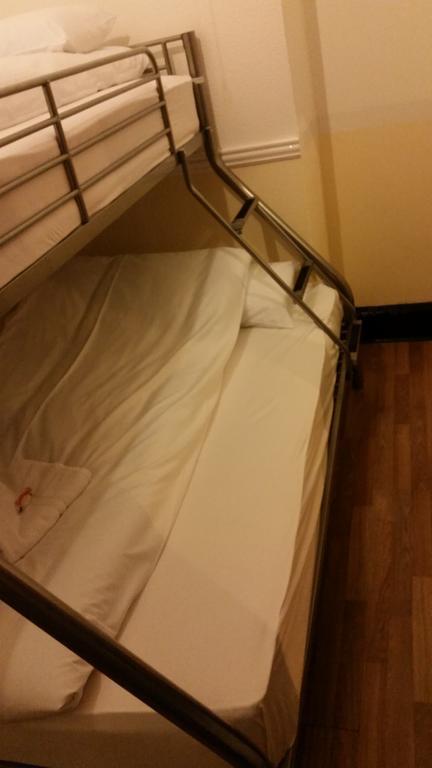 The Holyhead Hostel Dublin Ngoại thất bức ảnh