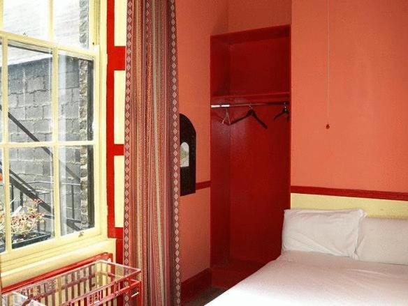 The Holyhead Hostel Dublin Ngoại thất bức ảnh